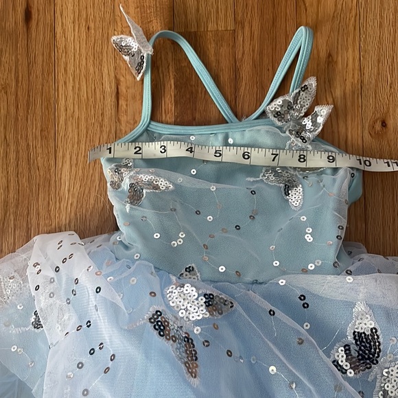 Dance - Picture 6 of 8